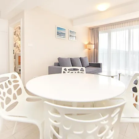 Stubai - Czarna Gora By Sun & Snow Z Nielimitowanym Basenem Apartment