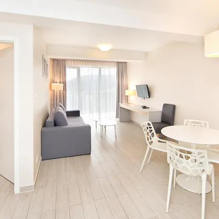 Stubai - Czarna Gora By Sun & Snow Z Nielimitowanym Basenem Heudorf