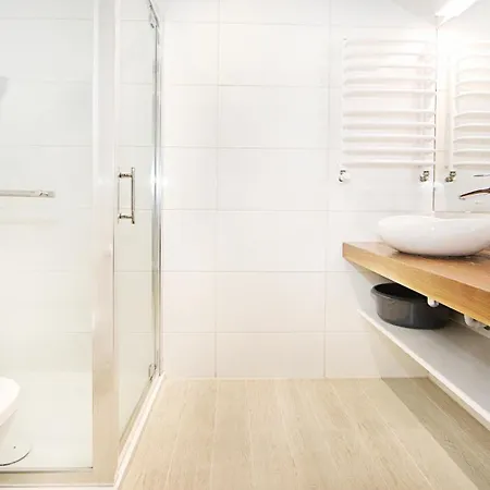 Stubai - Czarna Gora By Sun & Snow Z Nielimitowanym Basenem Apartment