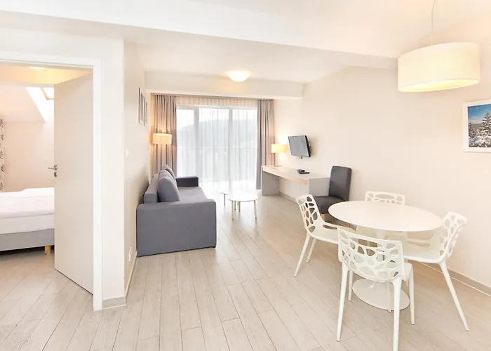 Stubai - Czarna Gora By Sun & Snow Z Nielimitowanym Basenem Sienna (Klodzko)