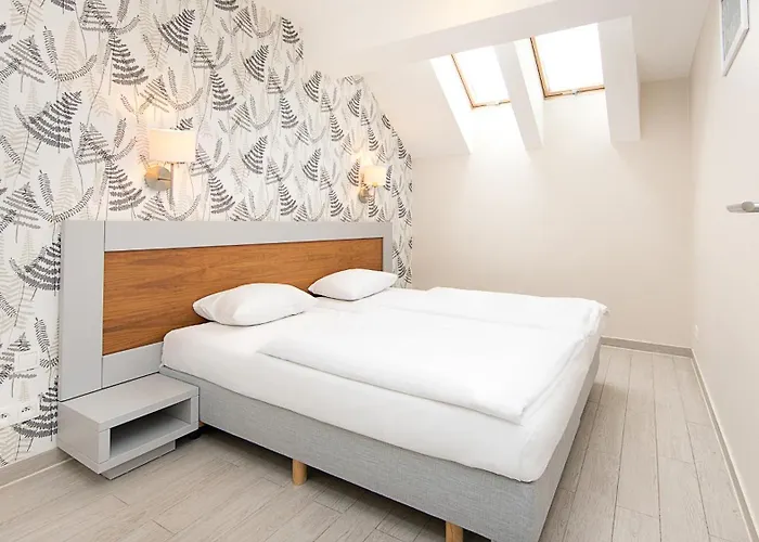 Stubai - Czarna Gora By Sun & Snow Z Nielimitowanym Basenem Lägenhet Sienna (Klodzko)