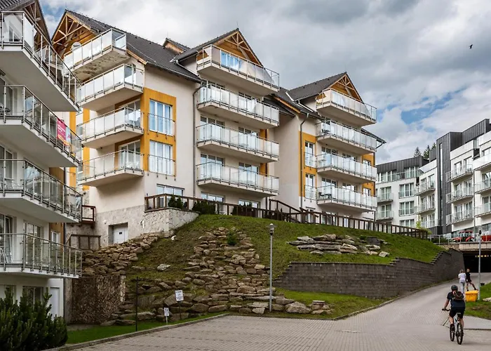 Stubai - Czarna Gora By Sun & Snow Z Nielimitowanym Basenem Sienna (Klodzko)