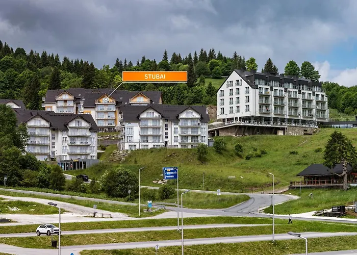 Stubai - Czarna Gora By Sun & Snow Z Nielimitowanym Basenem Lägenhet Sienna (Klodzko)